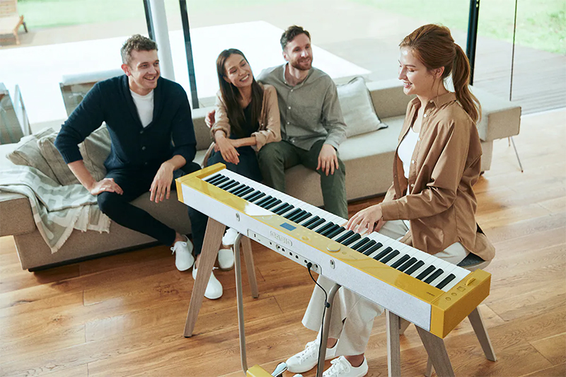 Is It Too Late to Learn Piano as an Adult Insights 12 Người trưởng thành có nên bắt đầu học piano không?