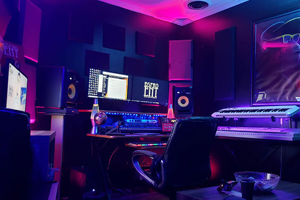 Top Piano Practice Studios in NYC Comprehensive 9 Hướng dẫn thiết kế phòng thu âm tại nhà (Phần 1)