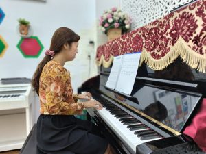 Piano Người Lớn
