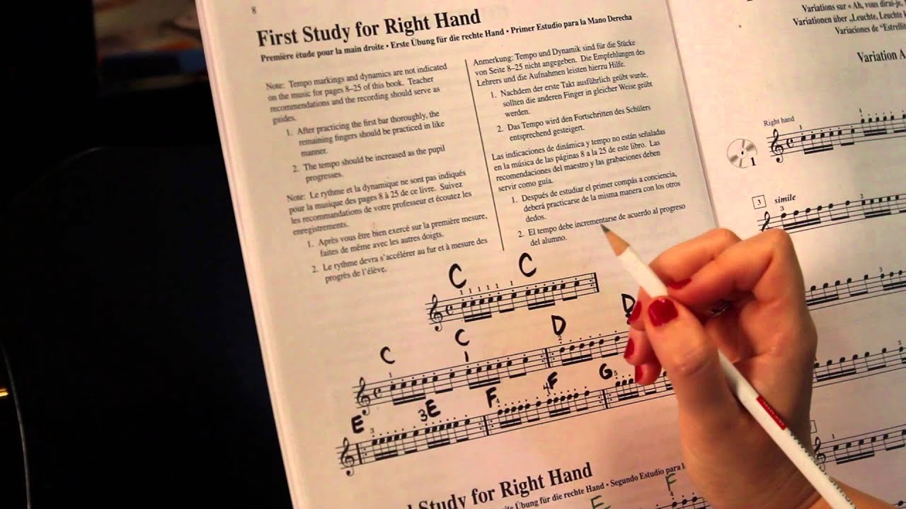 Suzuki vs Traditional Method Piano NYC Comparison 12 Suzuki Piano Method Lesson #2- Twinkle Twinkle RH (Var. A)